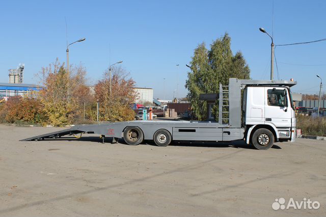 Грузовой эвакуатор Mercedes Actros Грузовой эвакуатор Mercedes Actros