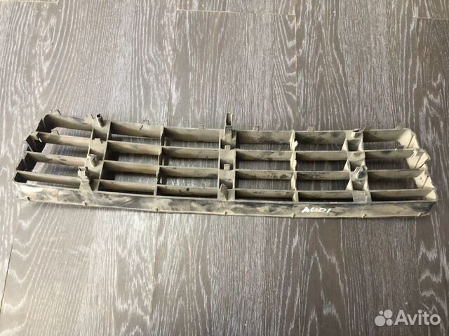 Решетка в бампер центральная ауди а6 с5