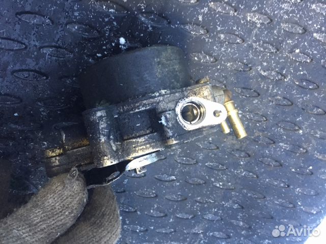 Вакуумный насос на Range Rover Sport, 3.0л, 245 л Вакуумный насос на Range Rover Sport, 3.0л, 245 л