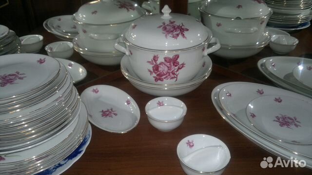 Продам кухонный коллекционный столовый сервиз