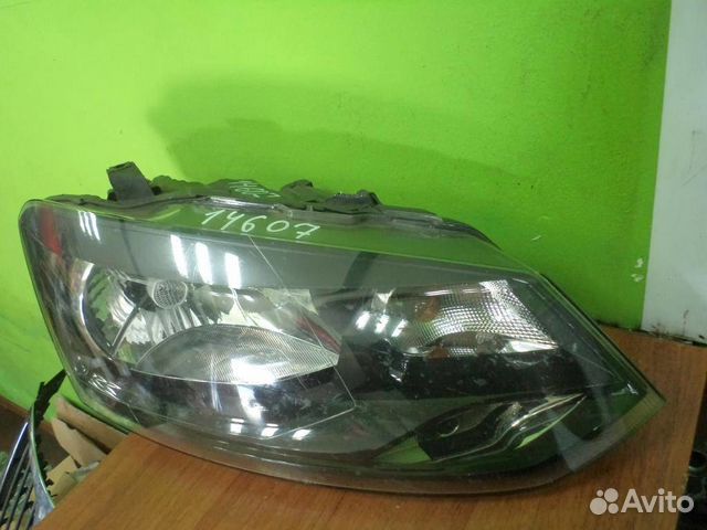 Фара правая Поло хэтчбек 6R1941016E