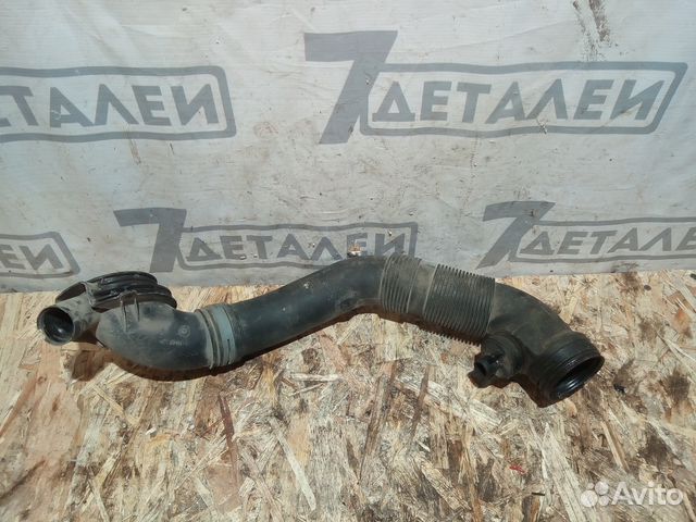 Патрубок дроссельной заслонки Volkswagen Jetta 5 Патрубок дроссельной заслонки Volkswagen Jetta 5