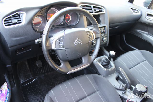 Citroen C4 1.6 МТ, 2011, 100 000 км