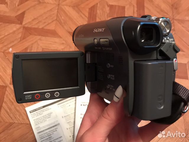 Sony DCR-DVD205E - цифровая видеокамера Sony DCR-DVD205E - цифровая видеокамера