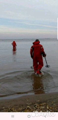 Сухой спасательный морской костюм