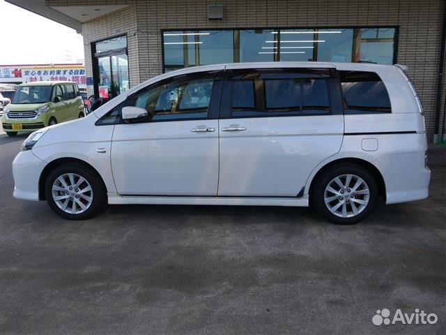 Toyota Isis 1.8 CVT, 2014, 31 000 км