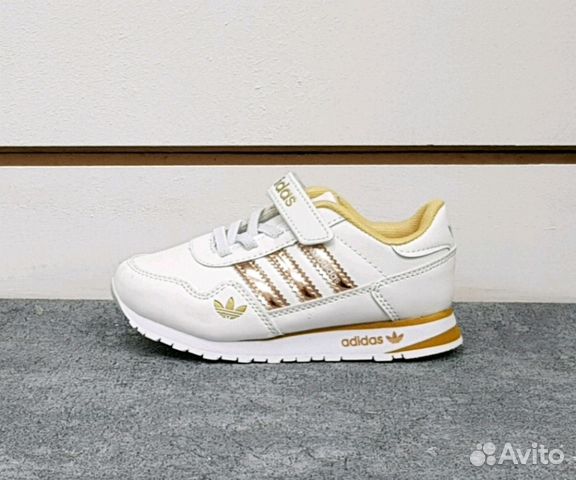 Кроссовки Adidas Кроссовки Adidas