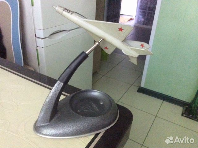 Модель самолета Модель самолета