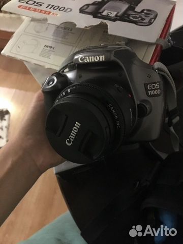 Зеркальный фотоаппарат Canon EOS 1100D + объектив