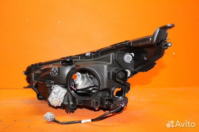 Фара правая Lexus Nx 1 2014-Нв Фара правая Lexus Nx 1 2014-Нв