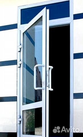 Дверь входная алюминиевая