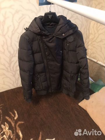 Куртки зимние на мальчика 11-12 лет 2 штуки Куртки зимние на мальчика 11-12 лет 2 штуки