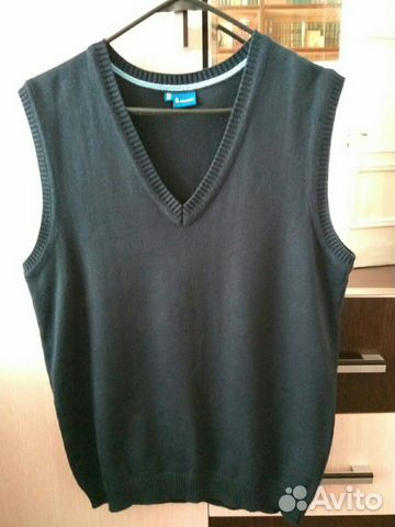 Жилет школьный р.170 и 176 Жилет школьный р.170 и 176