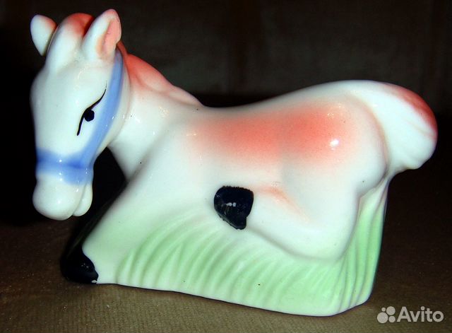 Статуэтка лошади (коня) фарфор