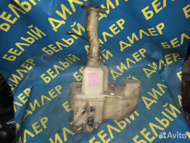 Бачок жидкости стеклоочистителя Volvo S80