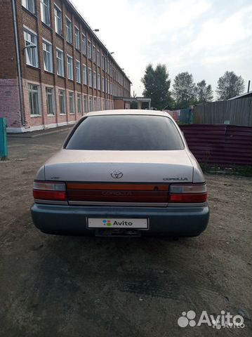 Toyota Corolla 1.5 МТ, 1994, 400 км