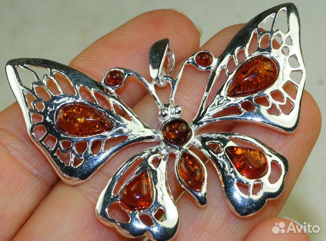 Кулон- бабочка с балтийским янтарем, серебро 925