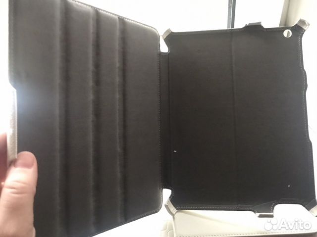 Чехол-книжка на iPad 2;3;4 Чехол-книжка на iPad 2;3;4