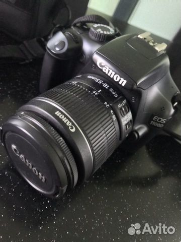 Фотоаппарат Canon 1100D Фотоаппарат Canon 1100D
