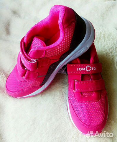 Новые кроссовки Jomoto, р.30 (19,8 см) для девочки Новые кроссовки Jomoto, р.30 (19,8 см) для девочки
