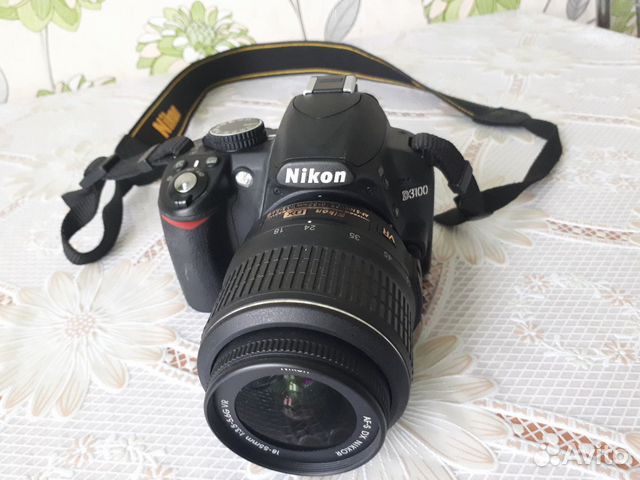 Зеркальная фотокамера Nikon D3100 Зеркальная фотокамера Nikon D3100