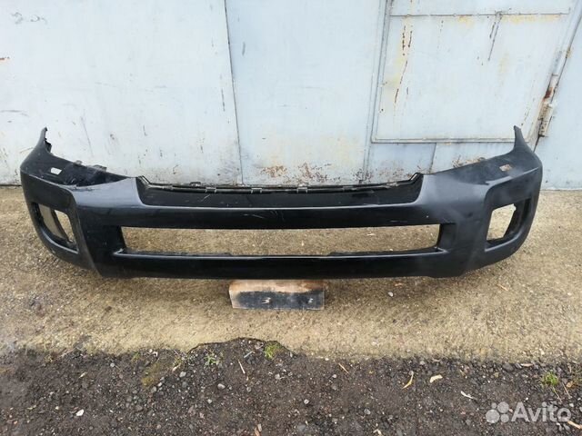 Бампер передний Toyota Land Cruiser 200