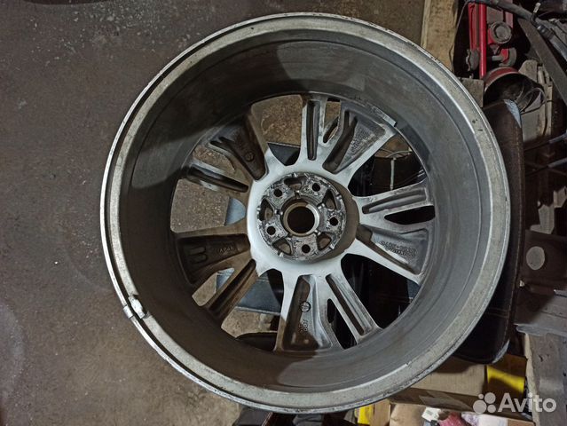 Nissan pathfinder диск R20 с царапиной 403003JA8C Nissan pathfinder диск R20 с царапиной 403003JA8C