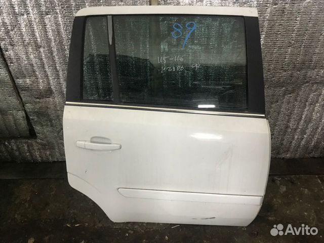 Дверь задняя правая Opel Zafira B Z22YH 2007 Дверь задняя правая Opel Zafira B Z22YH 2007