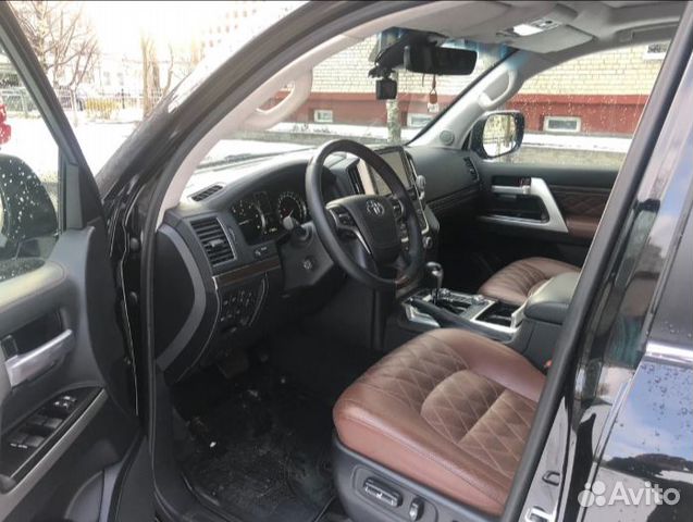 Toyota Land Cruiser 4.5 AT, 2018, 65 000 км