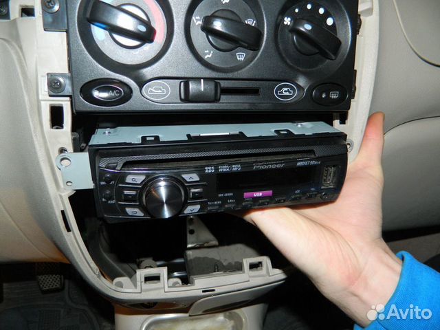 Установка автозвука Установка автозвука