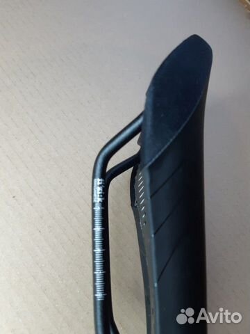 Новое седло Fizik Gobi m7 (вес 253гр.)