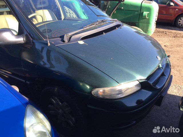 Разбор на запчасти Chrysler Voyager
