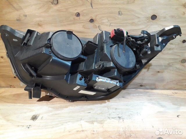 Фара правая Citroen C4 B7 1.6 2012