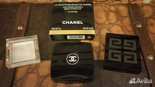 Футляры от люксовой косметики Chanel, givenchy