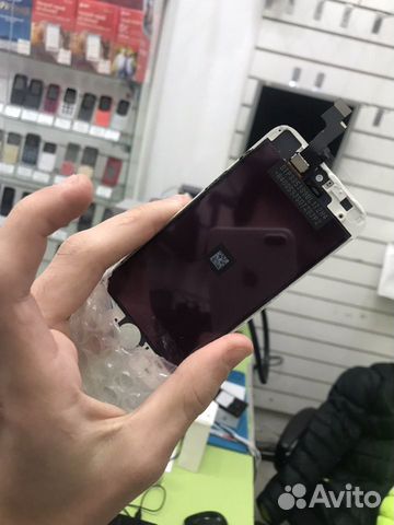 Копия экран на iPhone 5S белый