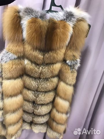 Жилет меховой из лисы (торг)