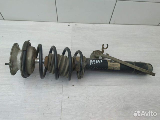 Амортизатор передний левый 31316789573 BMW X1 E84
