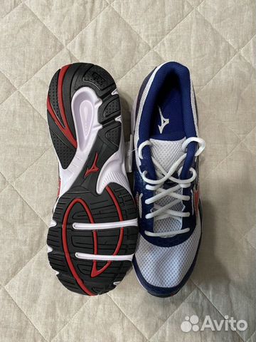 Кроссовки mizuno forward 40,41,43,44,45,47 Кроссовки mizuno forward 40,41,43,44,45,47