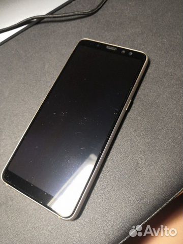 Телефон SAMSUNG A8 2018
