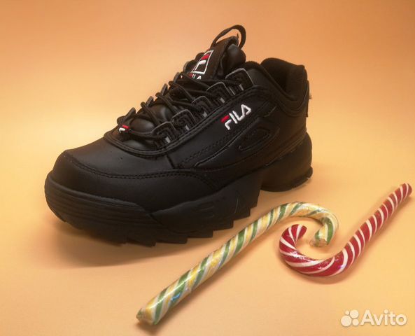 Новые кроссовки Fila Disruptor 2 Enamel Black Новые кроссовки Fila Disruptor 2 Enamel Black