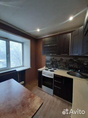 1-к квартира, 42 м², 2/5 эт.
