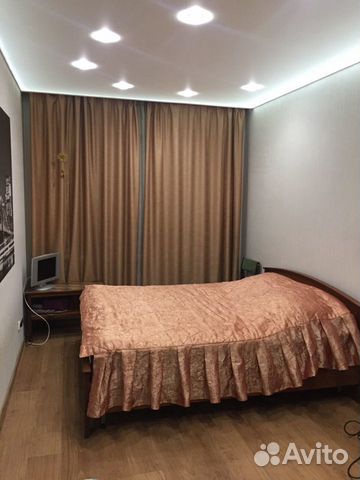 3-к квартира, 130 м², 1/3 эт.