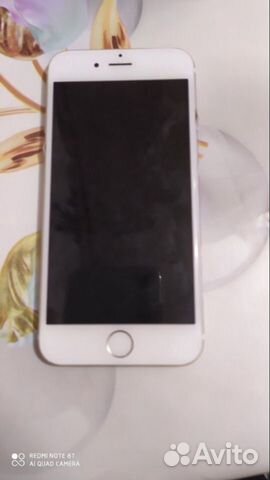 Телефон iPhone Телефон iPhone