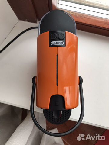 Капсульная кофемашина DeLonghi Nespresso Inissia