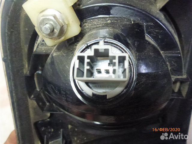 Фонарь задний правый Mazda Mazda3 BK Z6 2007 Фонарь задний правый Mazda Mazda3 BK Z6 2007