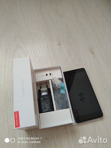 Телефон Xiaomi