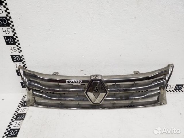 Накладка хром решетки радиатора Renault Duster
