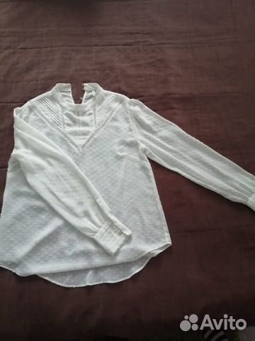 Блузка белая Stradivarius