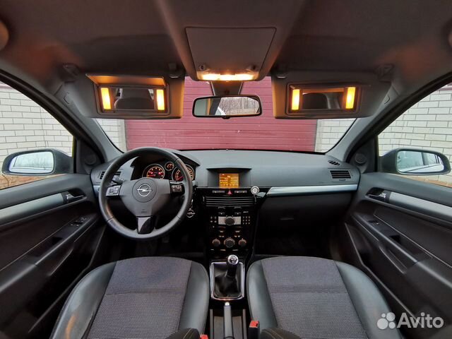 Opel Astra 1.6 МТ, 2009, 140 000 км