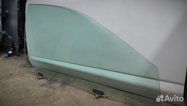 Стекло двери передней левой Тойота Камри